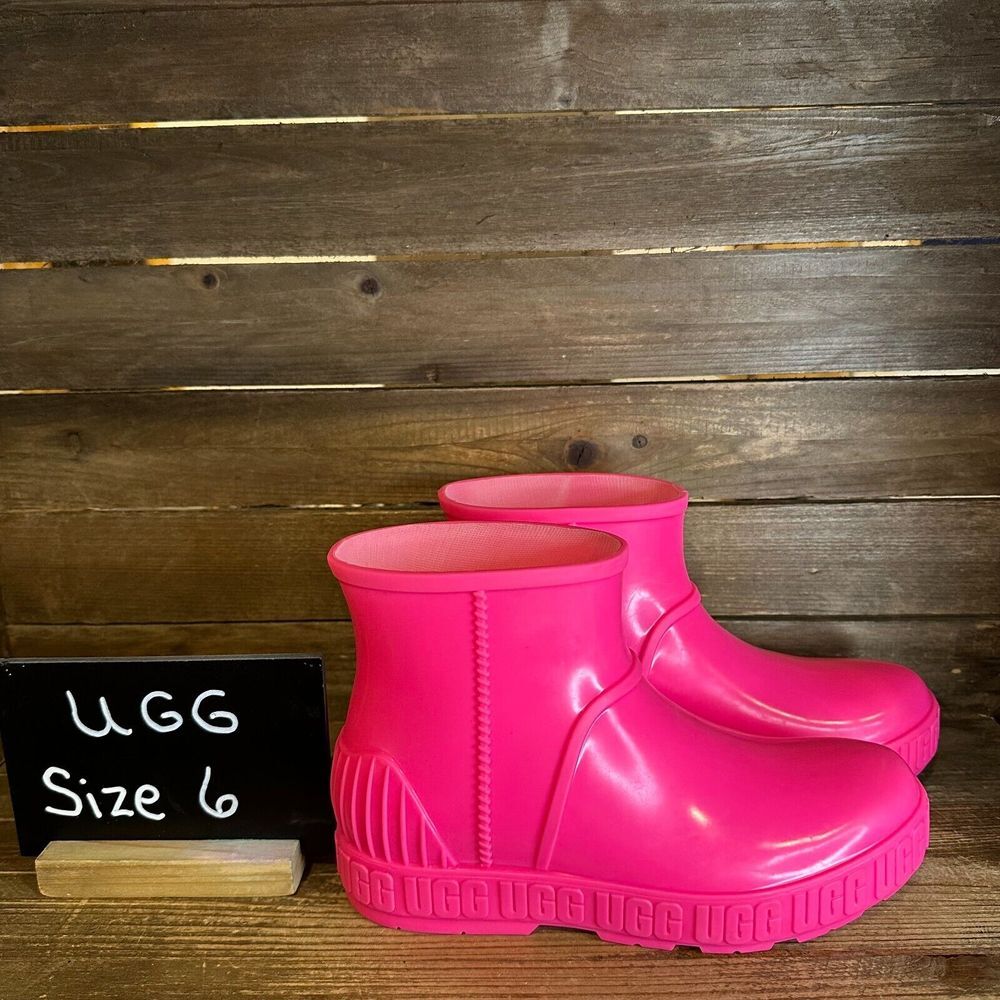 New Big Kids UGG Drizlita Hot Pink Rubber Rain Ankle Boots Booties‎ Size 6 Y